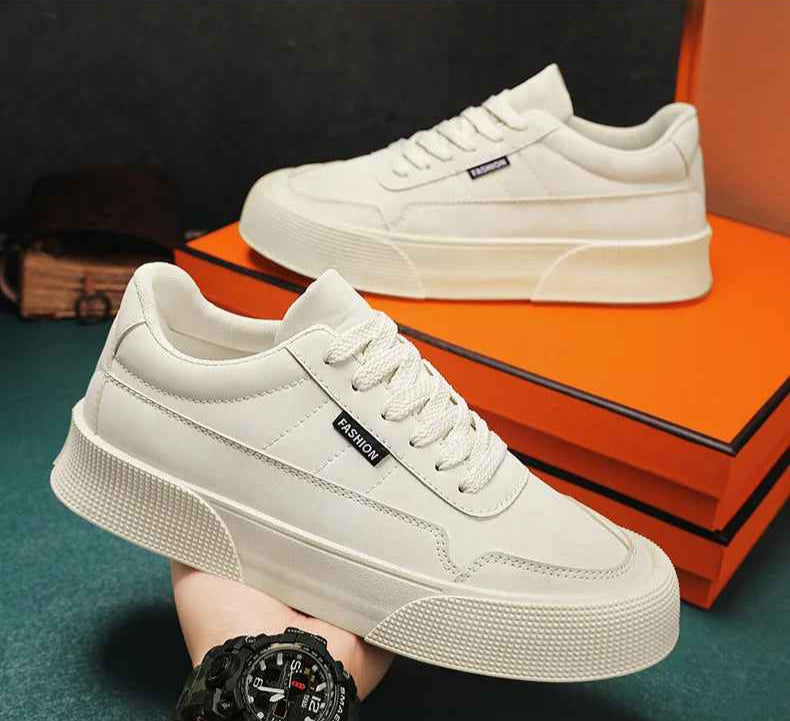 Magnus Men’s Casual Sneaker