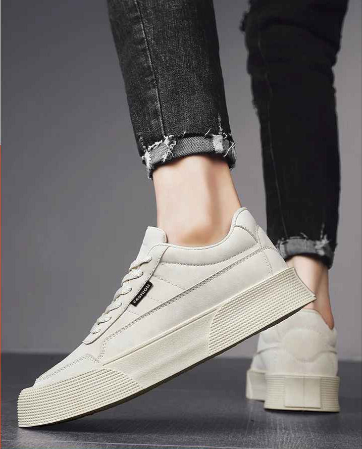 Magnus Men’s Casual Sneaker